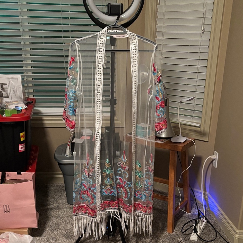 Y16 Embroidered Sheer Kimono with Fringe